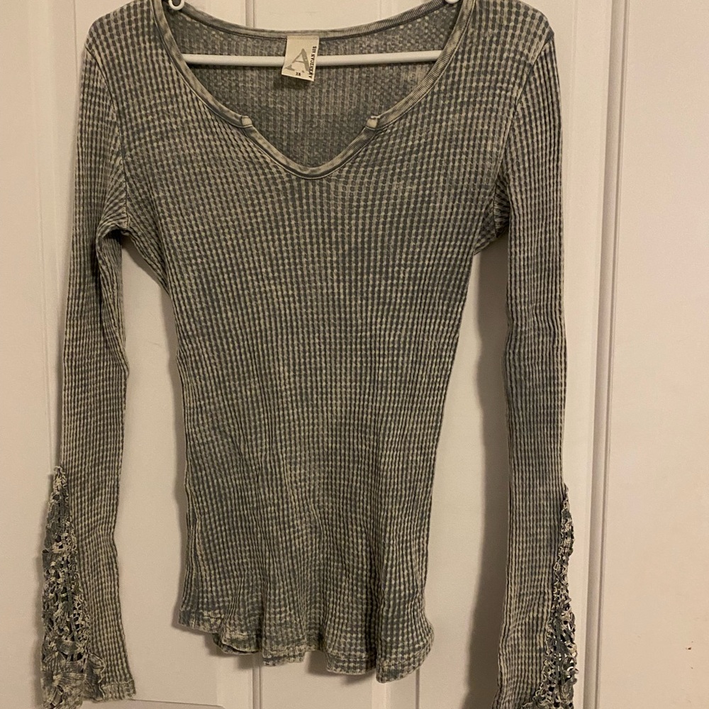 American Age Textured Gray Long Sleeve Top